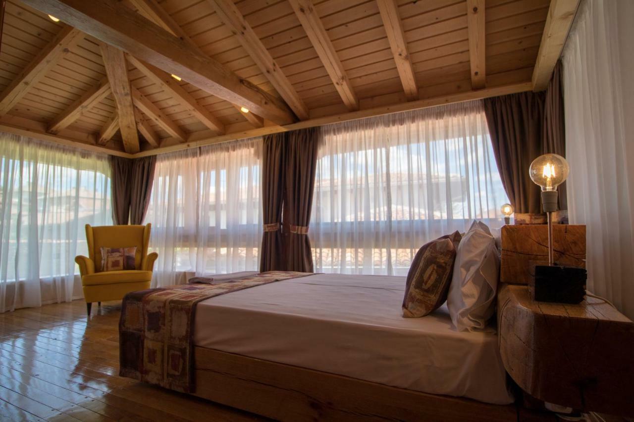 Guest House Epochs Since 1871 Lyaskovets Esterno foto